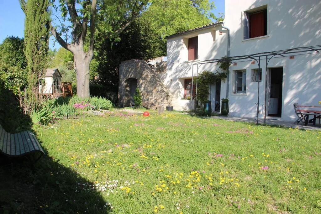 La Maison Du Prieure Vezenobres Екстериор снимка